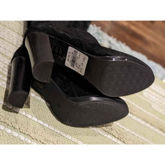 BNIB Genuine Leather high heel tall boots, Size 39 - Picture 4 of 5